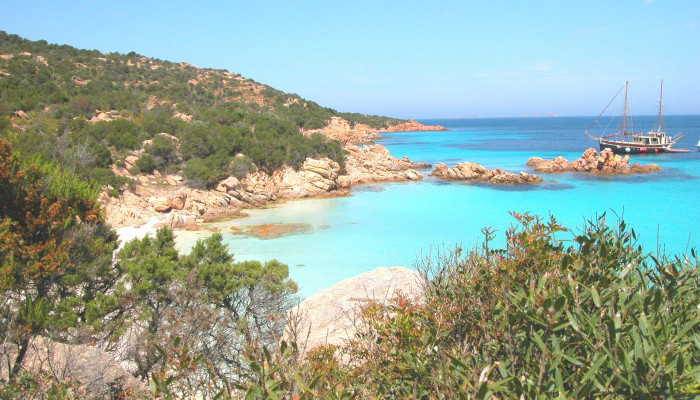 The Archipelago of Marvels in the North of Sardinia<br/>September in the La Maddalena Archipelago National Park 