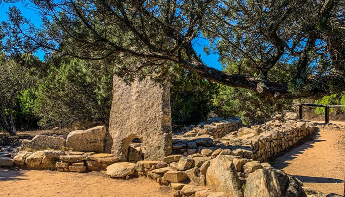 La Tombe des Géants Li Mizzani pour découvrir la civilisation nuragique