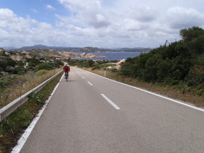 Bicycle tours in and around Palau, among scenic routes and the little bays of the island of La Maddalena.